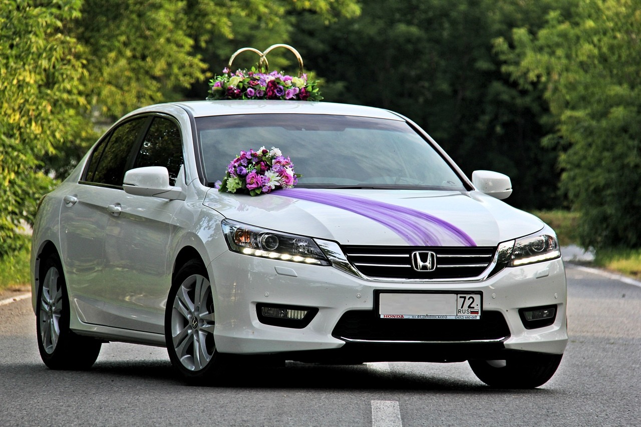 Аренда Honda Accord бизнес класса с водителем в Тюмени цена от 800 рублей в  час | REQCAR.COM